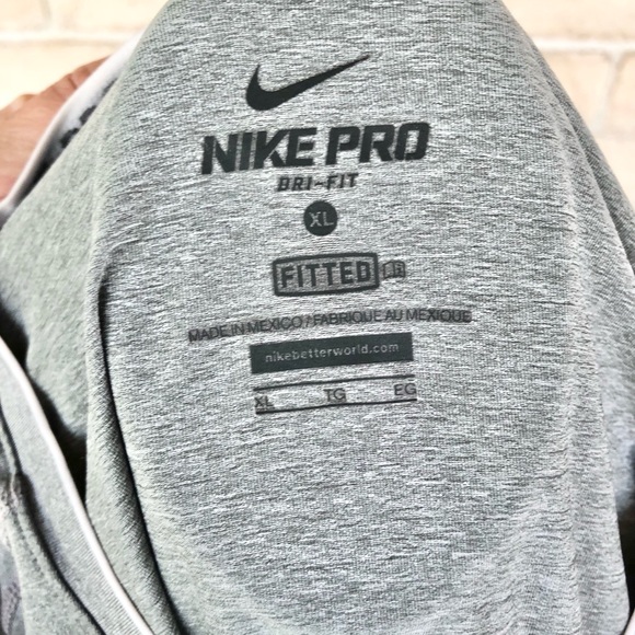 Nike Pro Dri Fit Women’s T-Shirt - Picture 5 of 6